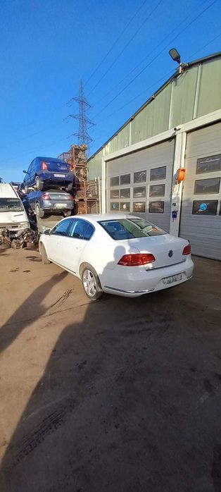 wv passat b7 an 2012 Dezmembrez/Dezmembram