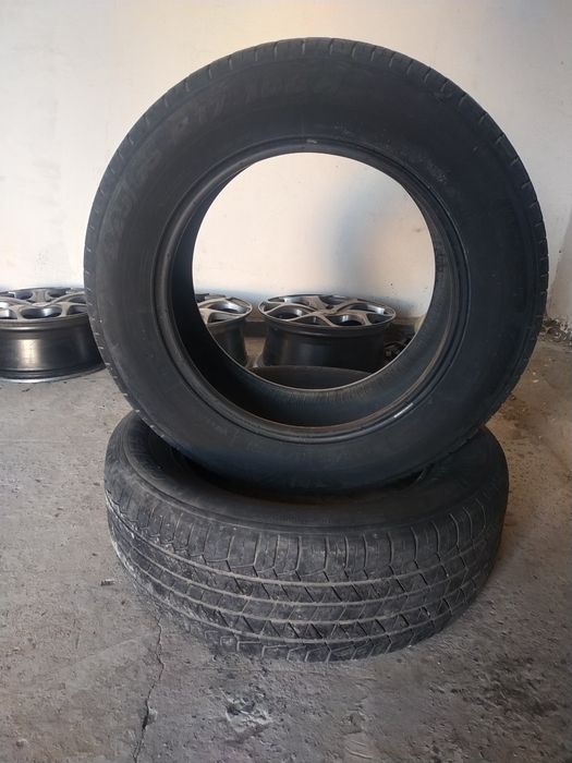 Шины летные с размером 225/65R17