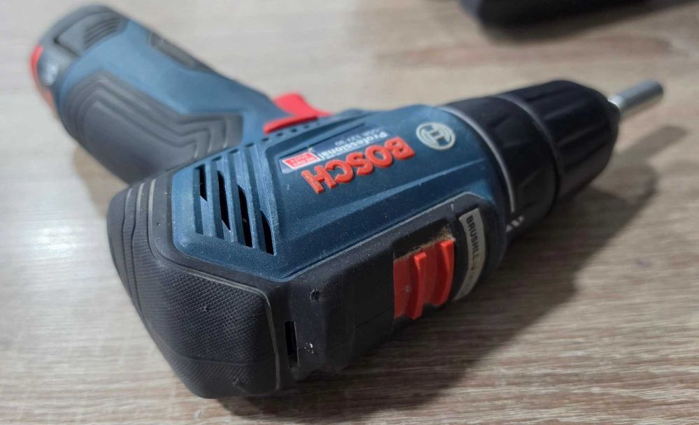 Акумулаторен винтоверт BOSCH GSR 12V-30