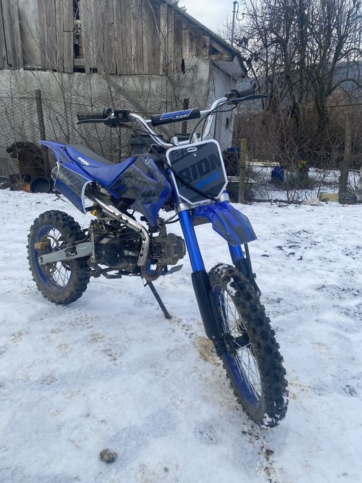 Cross 124cc aproape nou