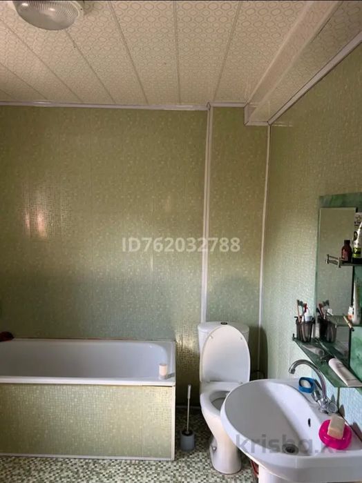 Үй сатамын Шымкенттен 5 бөлмелі.