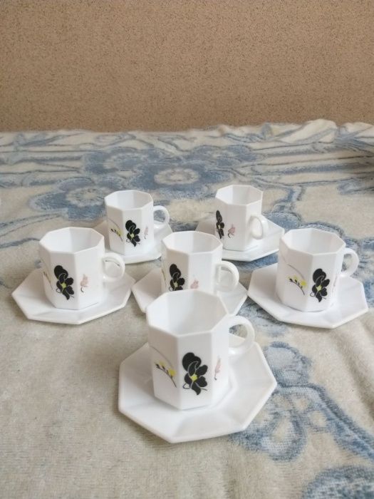 Французские кофейные чашки