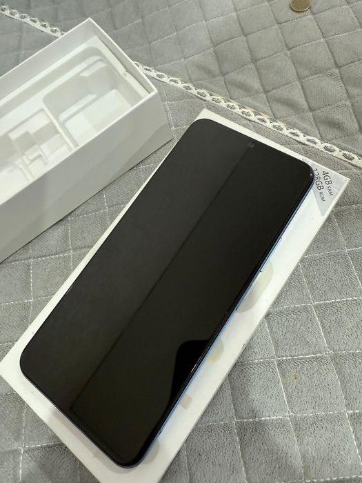 Продам сотовый телефон