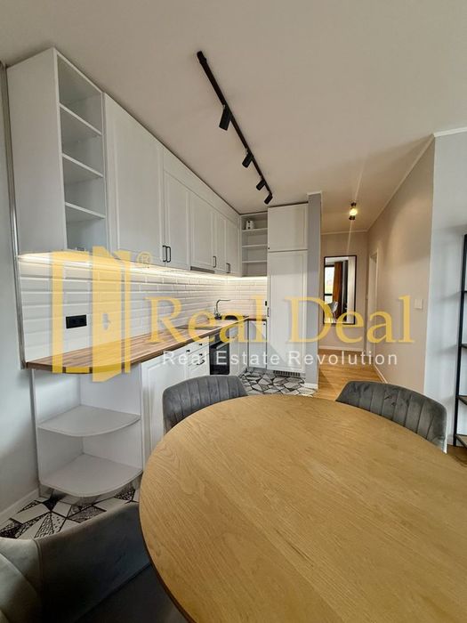 Дава се под наем Двустаен апартамент в София, Витоша - 65 кв.м за 850 € - Снимка #3