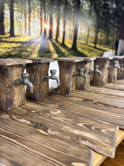 Диспенсър за АЛКОХОЛ и Дъски за сервиране.