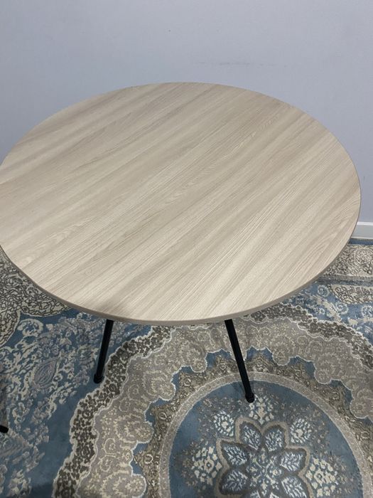 Кухный стол. Ас үйге арналған стол