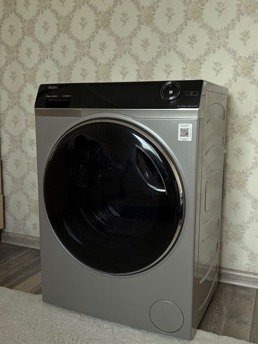 Стиральная машина Haier HW80-B14279S, 8 кг