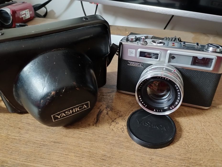 Yashica Electro 35