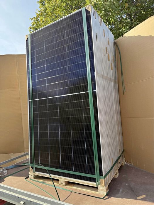 Canadian Solar 715 Bifacial