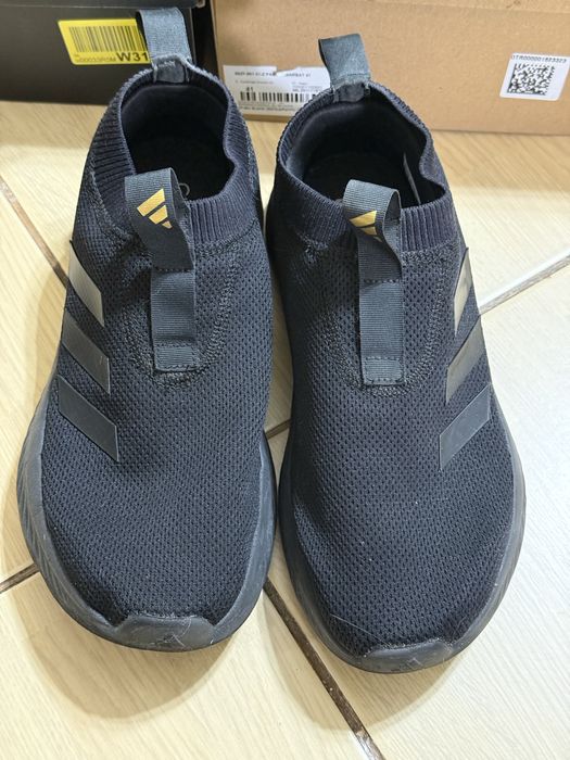 3 perechi pantofi sport pt. baieti