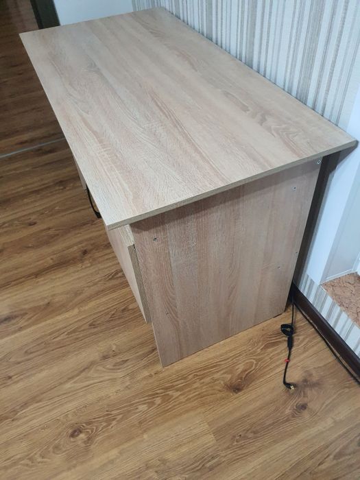 Стол компьютерный