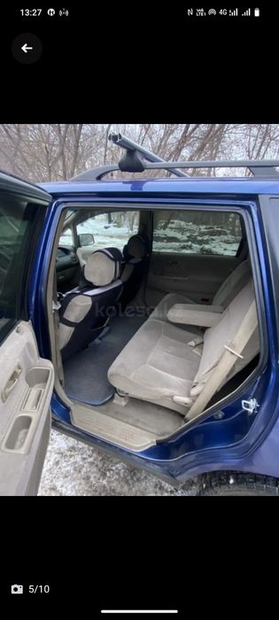 Продам 7 местный машину