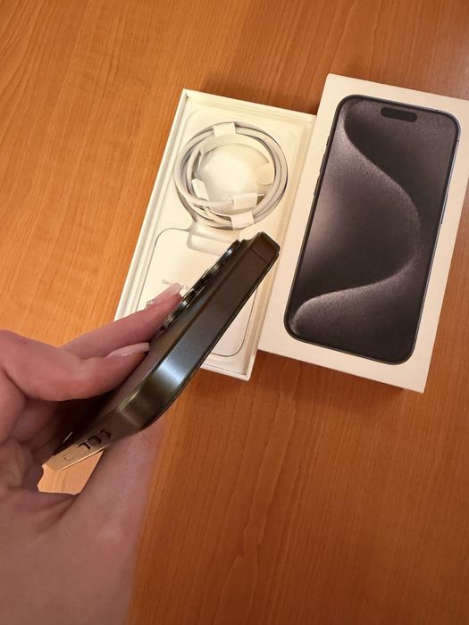 iPhone 15 Pro Black Titanium