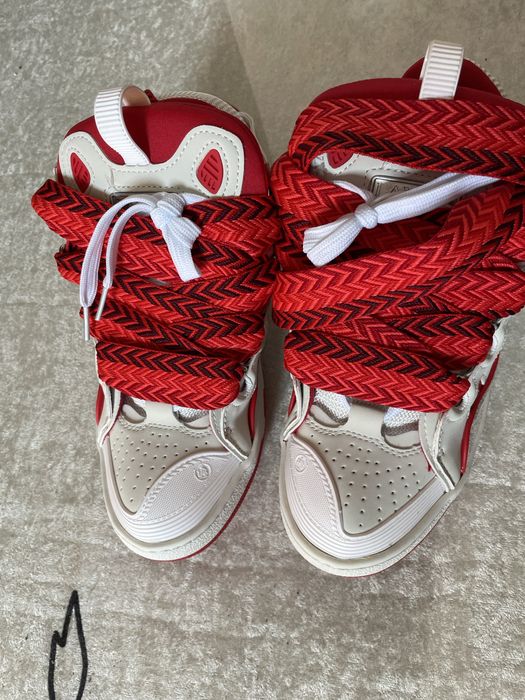 lanvin adidasi.