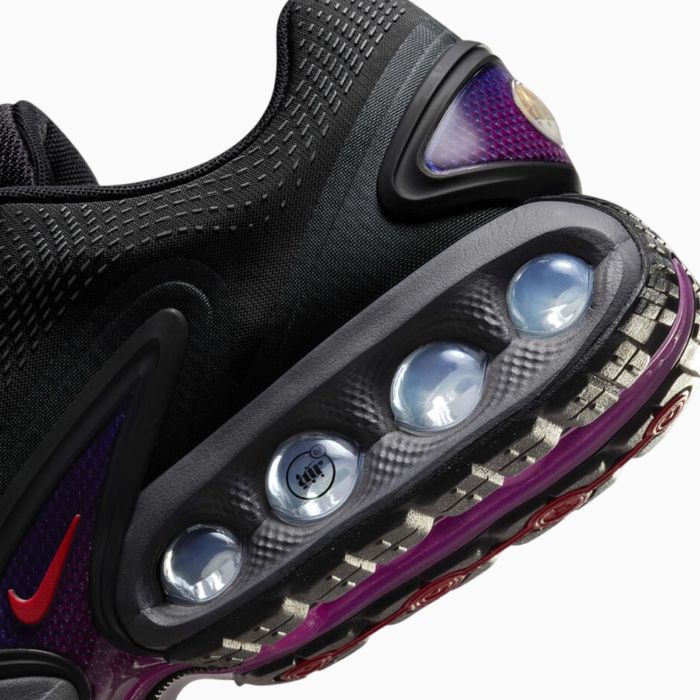 Оригинални мъжки маратонки Nike Air Max DN