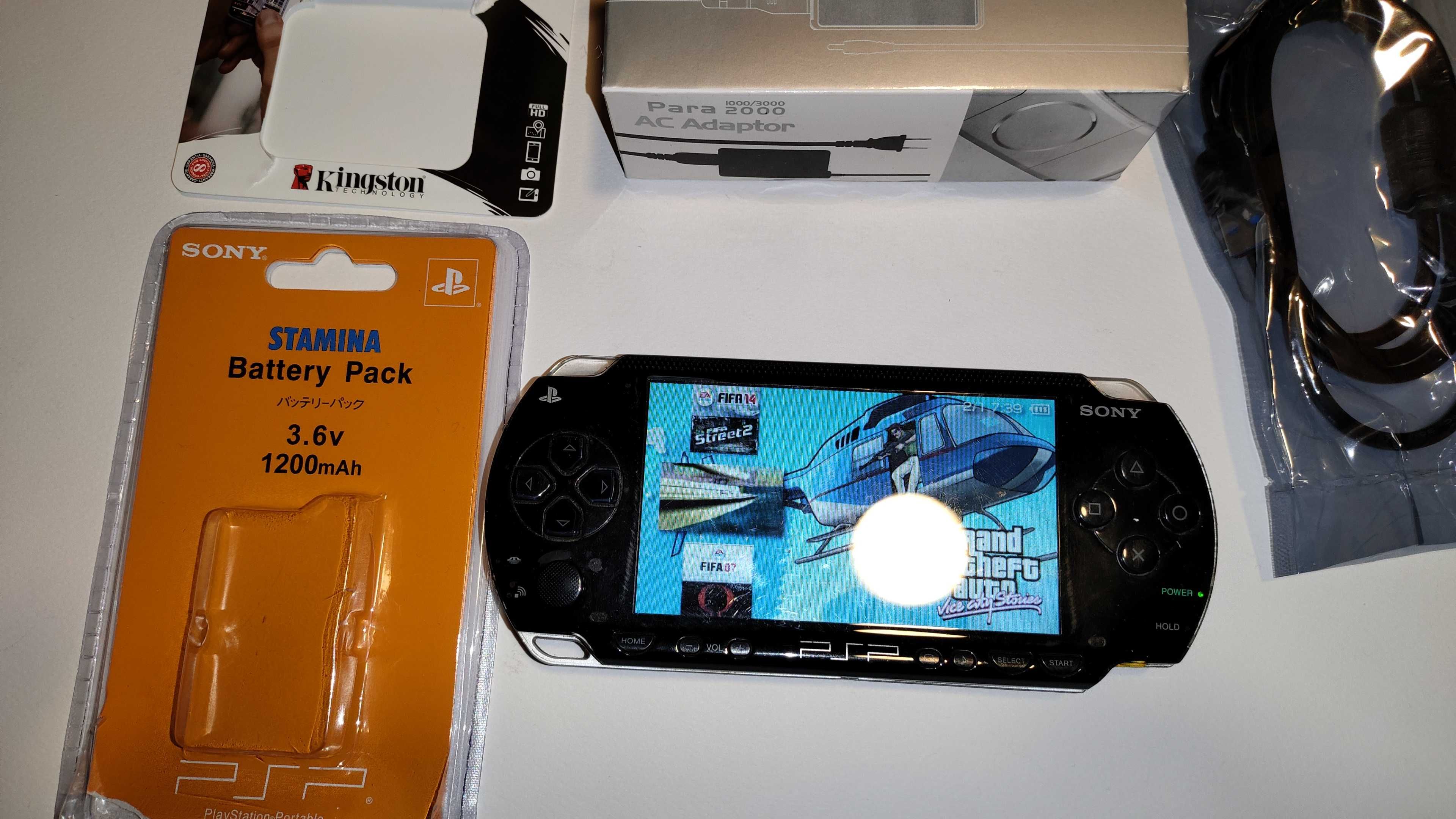Хакната ПСП PSP Конзола 1000 PSP 32 гб мемори карта и 100 игри гр ...