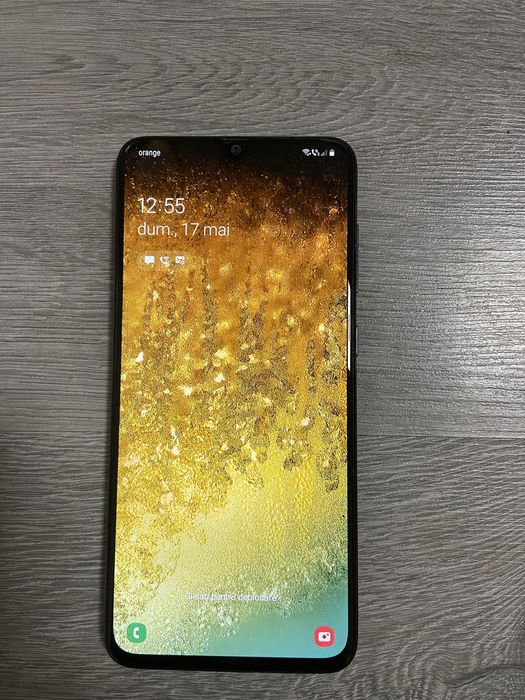 Samsung A70 128gb 6 GB RAM