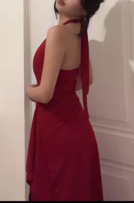 Красное платье вечернее