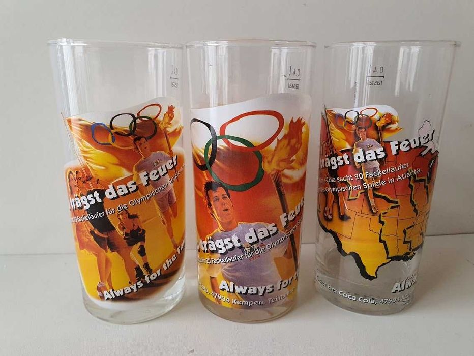 Кока Кола чаши различни
