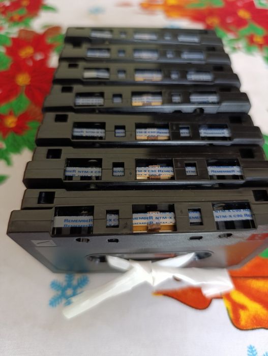 Продавам аудио касети