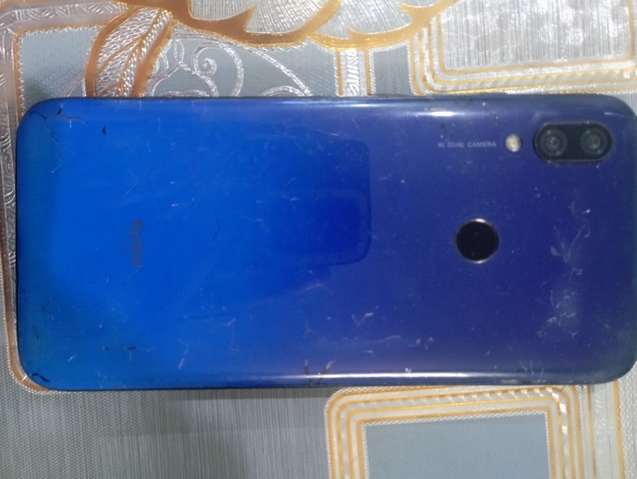 Redmi 7      32gb xotira