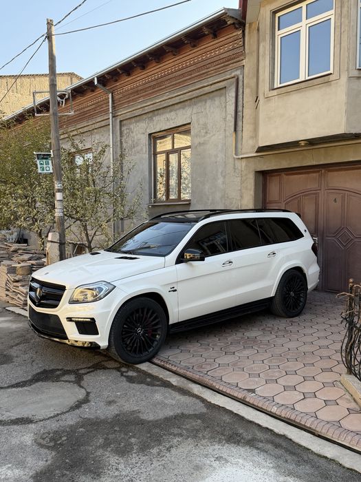Mercedes Benz GL500 Designo
