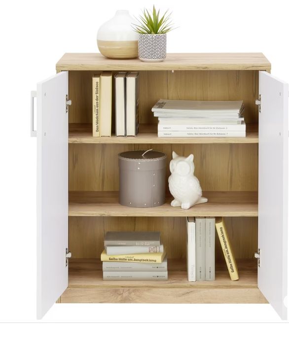 Vand 2 comode aproape noi