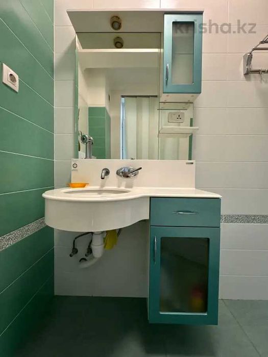 Продам дом в коттеджном городке Алатау+