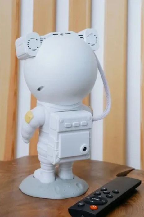 Проектор-Ночник "Космонавт" - Звездное Небо У Вас Дома!  Новый Год