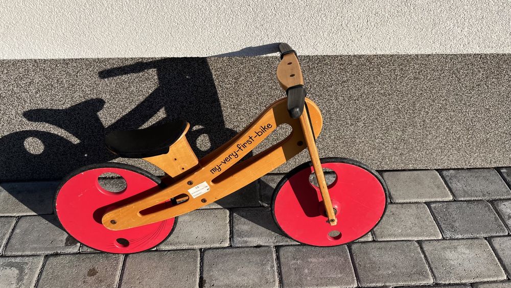 Bicicleta copii , fara pedale , lemn , prima bicicleta 2-4 ani