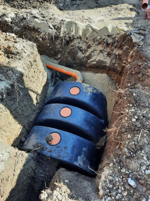 Fosa septica tricamerala cu montaj