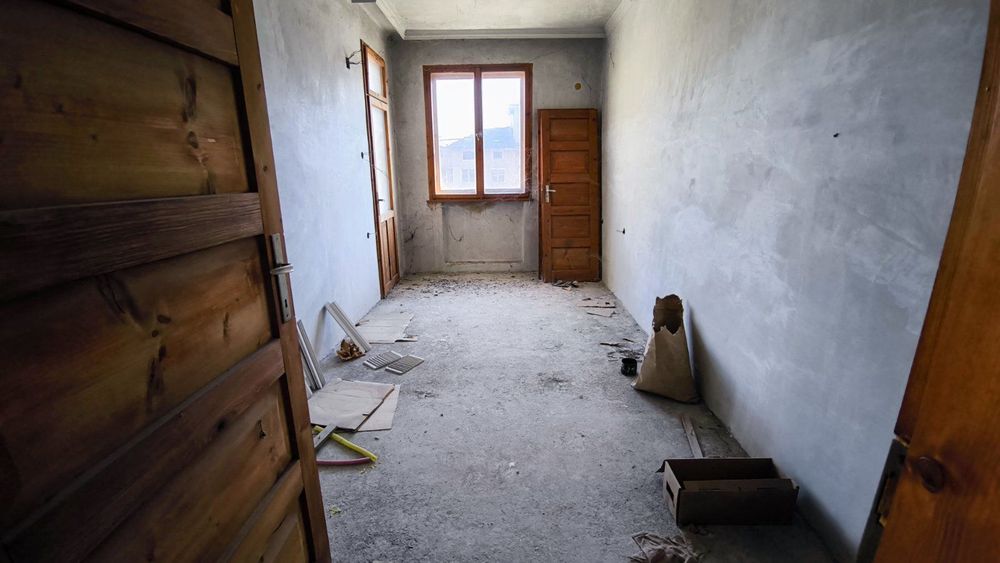 4-стаен в Пловдив, област-гр.Хисаря площ 127 цена 130000