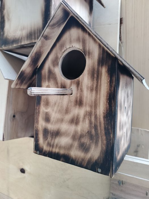 Скворечники для средней птиц.