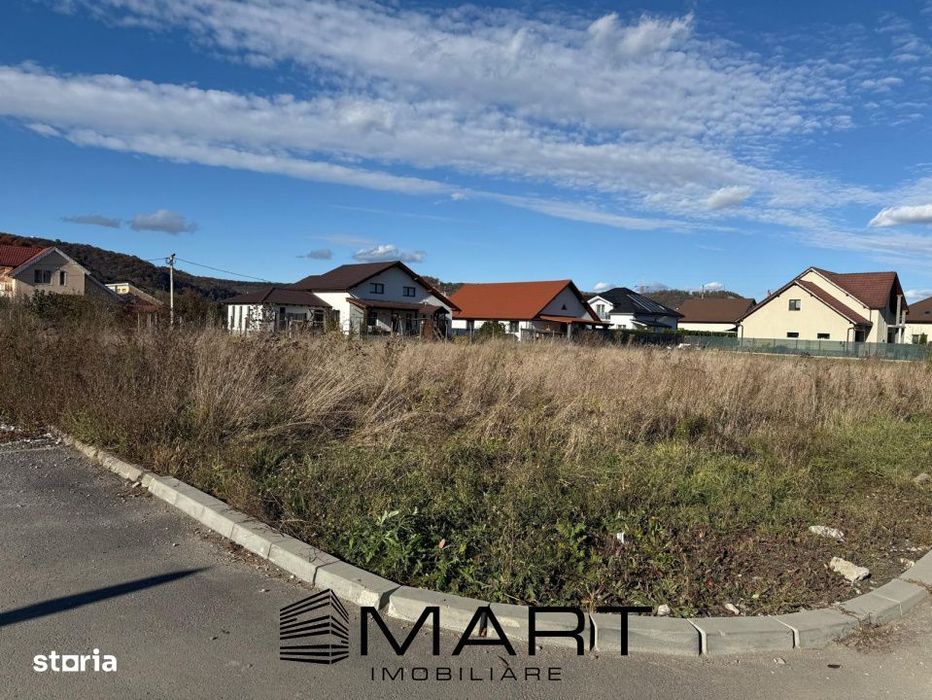 Teren intravilan 600 MP zona  Benta