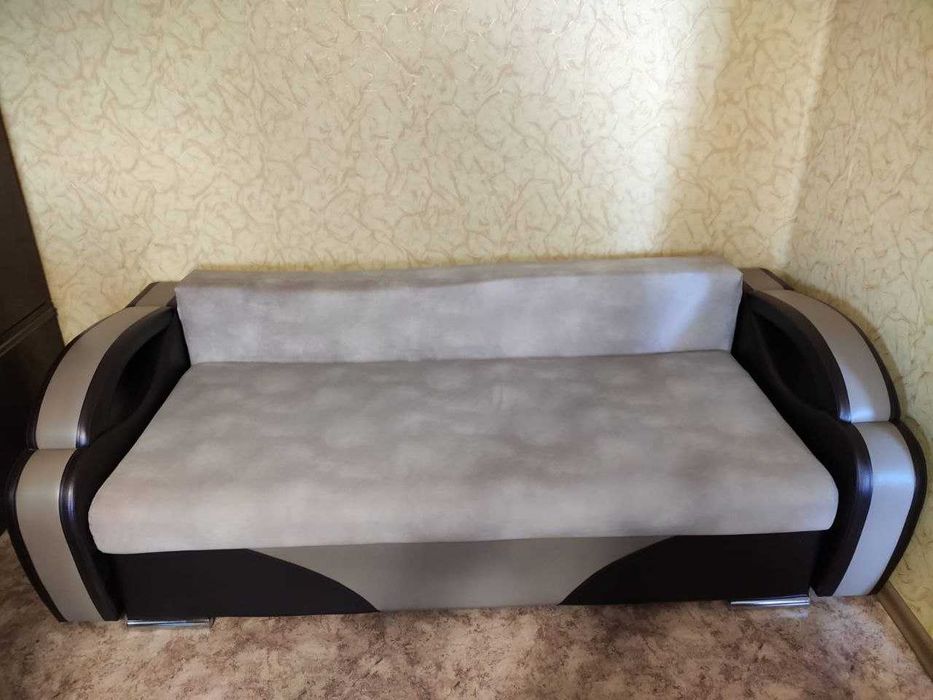 Мягкий уголок (диван + 2 кресла)