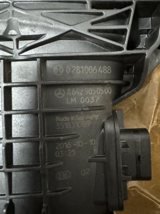 Set Senzor Masa Aer - Debitmetru Orig Mercedes A 642 905 05 00 - SH