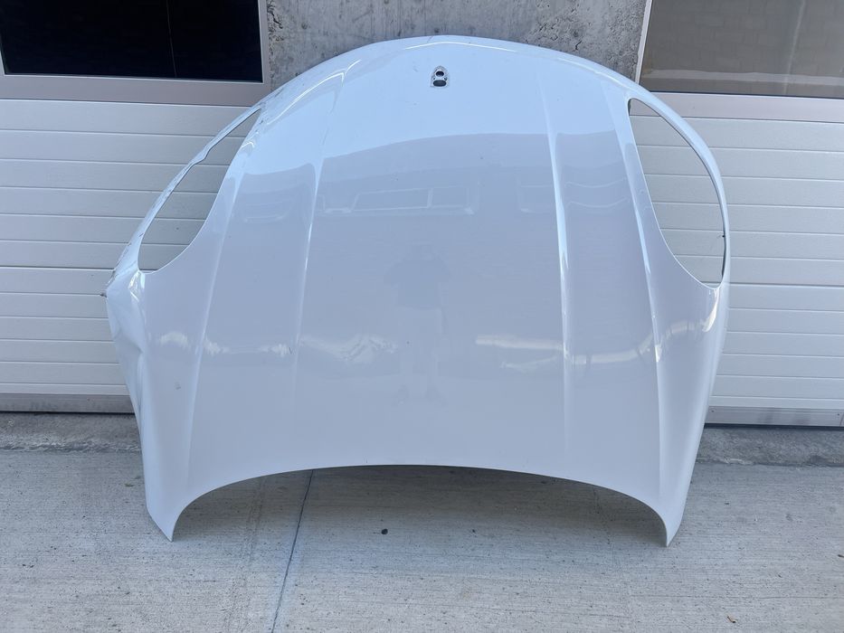 Преден капак Porsche Macan