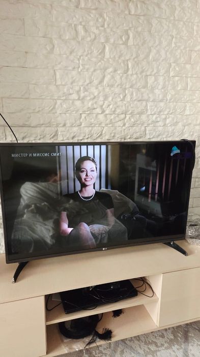 Телевизор LG б/у
