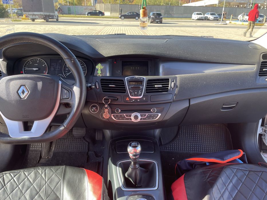 Renault Laguna 3 GT Line 4Control 2.0 Diesel 180 Cp 2010 Euro 5