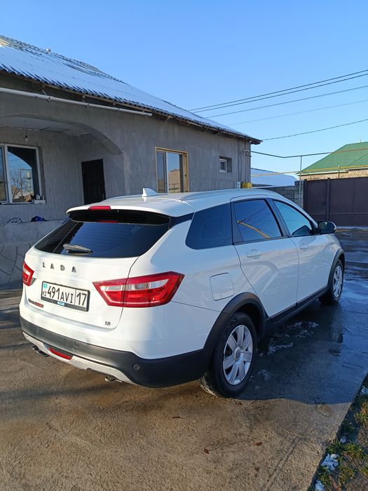Лада Веста кросс 1.8