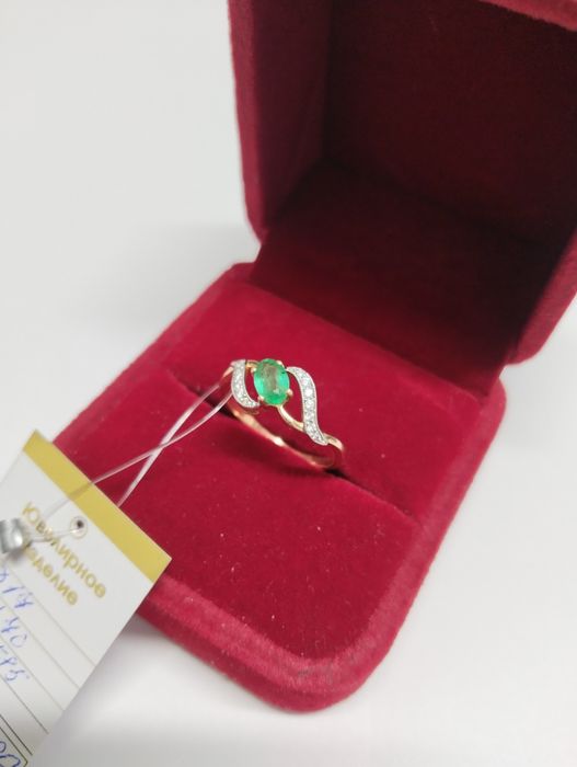 золотое кольцо 1.7гр 585 пробы 17 размер