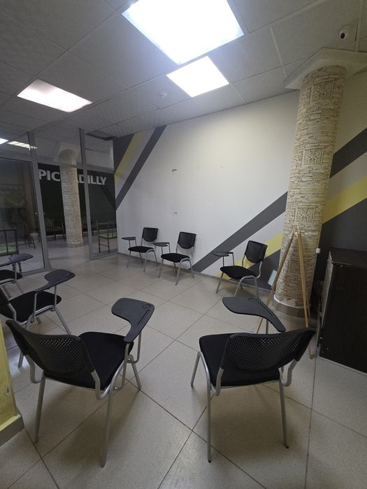 Кабинет мебелированный