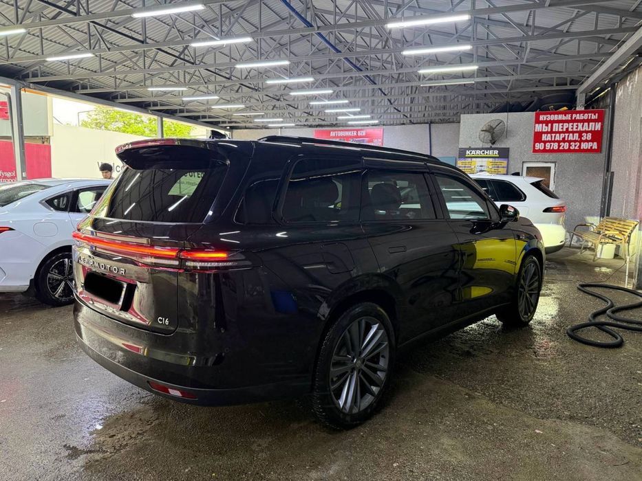 Leapmotor c 16 ,гибрид ,чёрный доп2!