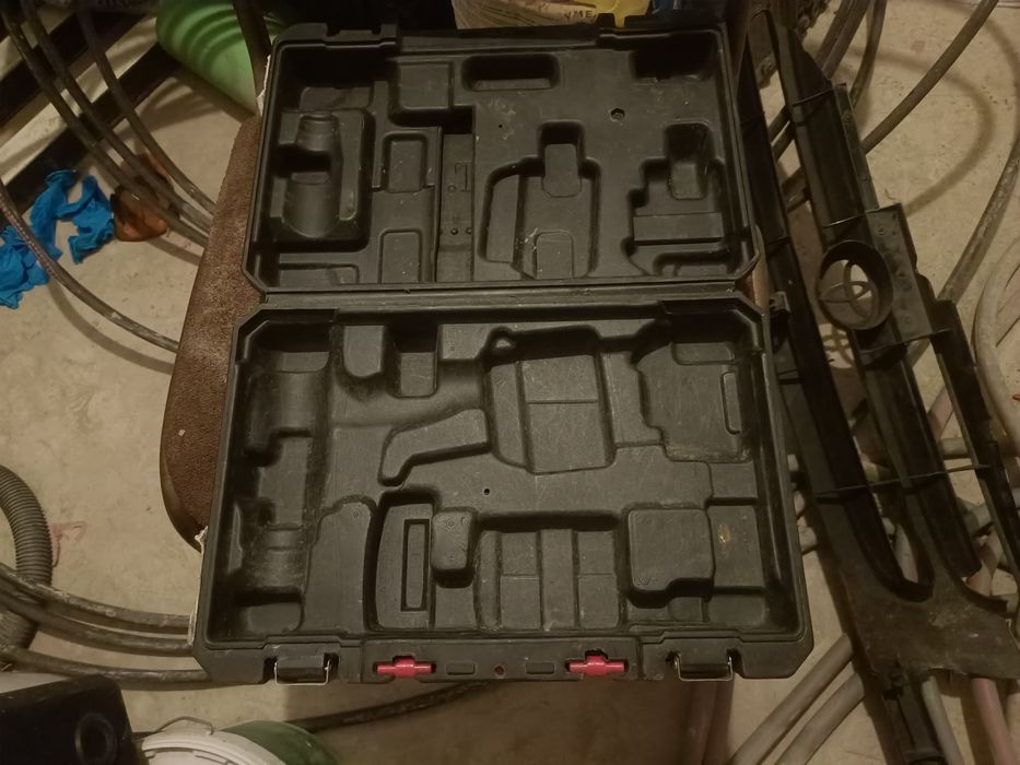 Продам кейсы для перфоратор и шрупповерт