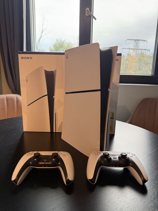 PlayStation 5 Slim Disc, закупен на 14.08.2026 г.