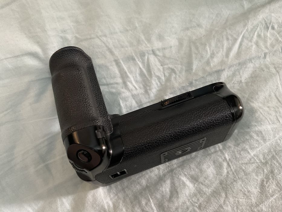 Canon drive booster PB-E2 - Canon 3