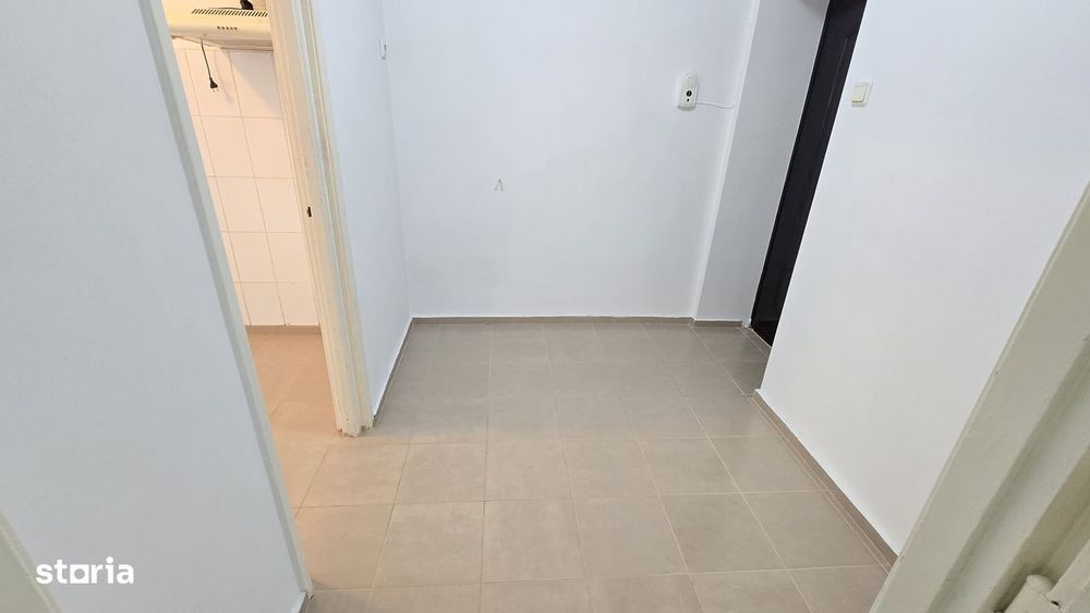 Vand apartament 2 camere in Deva, zona I. Traian, parter,
