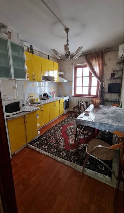 Госпит Продаётса 4/3/12 Хуавей Карзинка 100кв.м