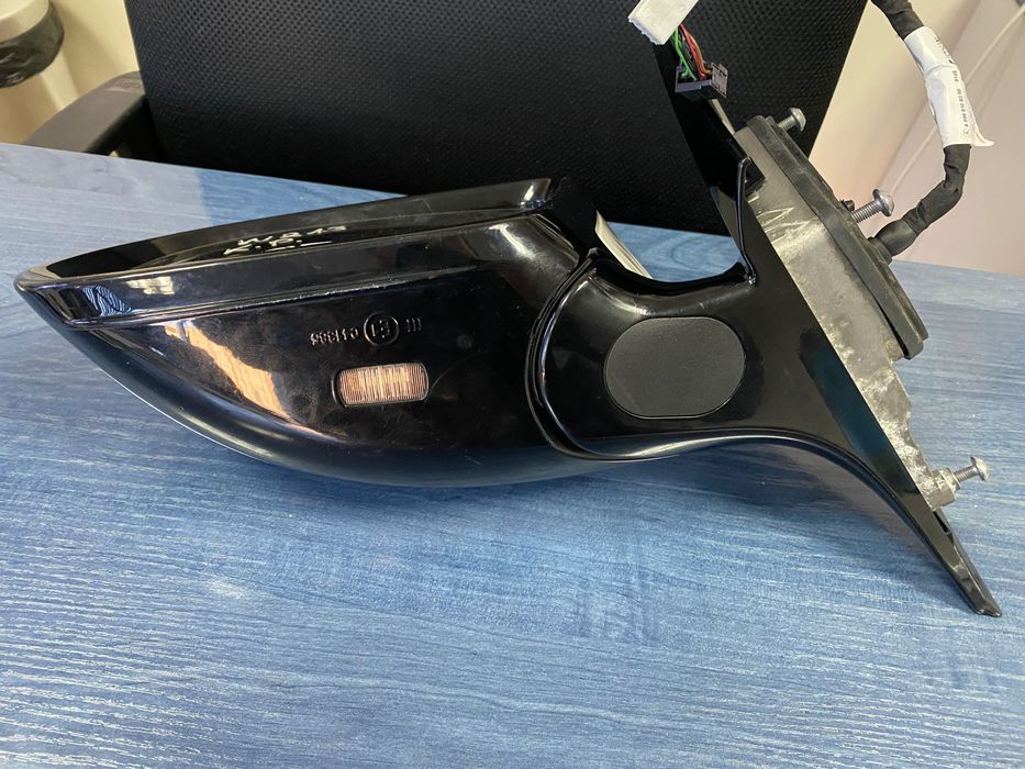 Странично огледало за W213 Mercedes Benz E-Class