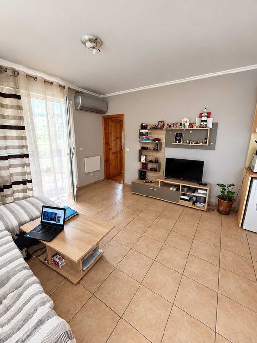 Продава се Тристаен апартамент в Балчик - 81 кв.м за 1297 €/кв.м - Снимка #1